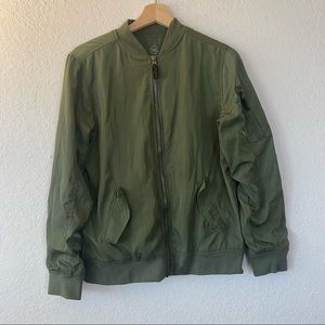 Childress XL Army Green Bomber Jacket